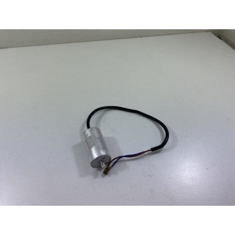 Beko Refrigerator Capacitor - 4121072085